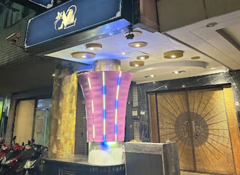 Yes Club 男模會館 店家照片